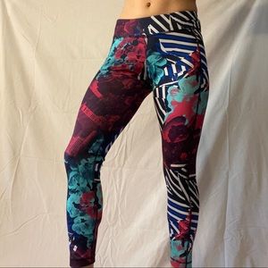 2FOR$20! Bright Floral Reebok Leggings